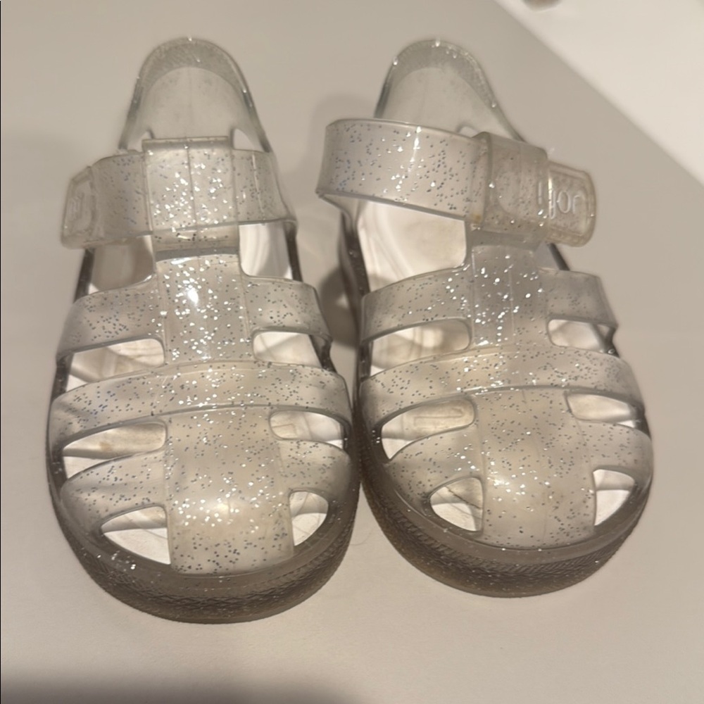 Igor Silver Sandals Sparkly Closed-Toe Design